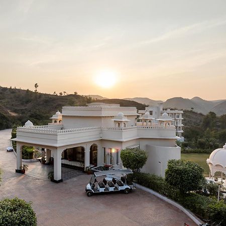 Sayaji Resorts & Spa Udaipur Bagian luar foto
