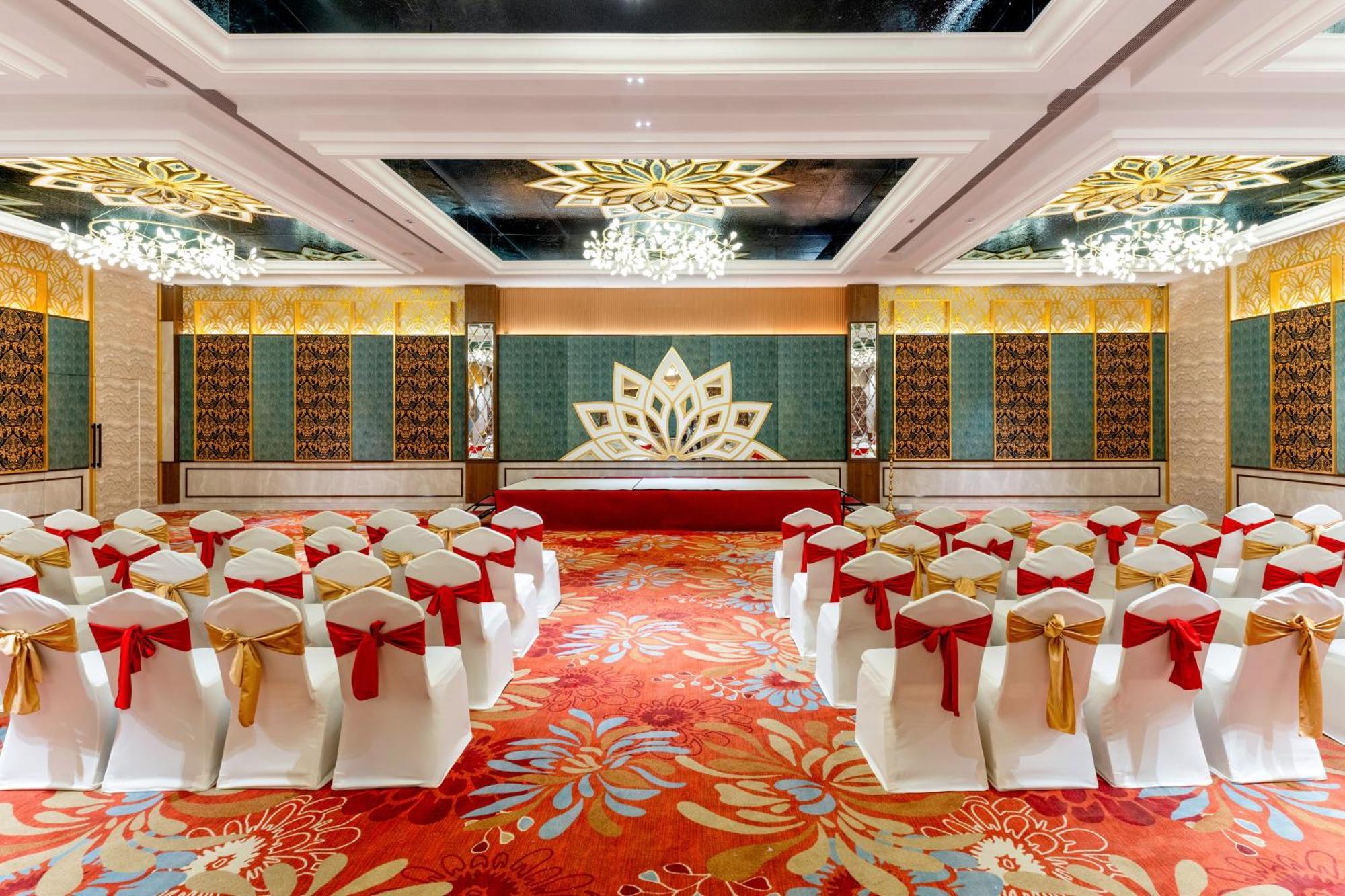 Sayaji Resorts & Spa Udaipur Bagian luar foto
