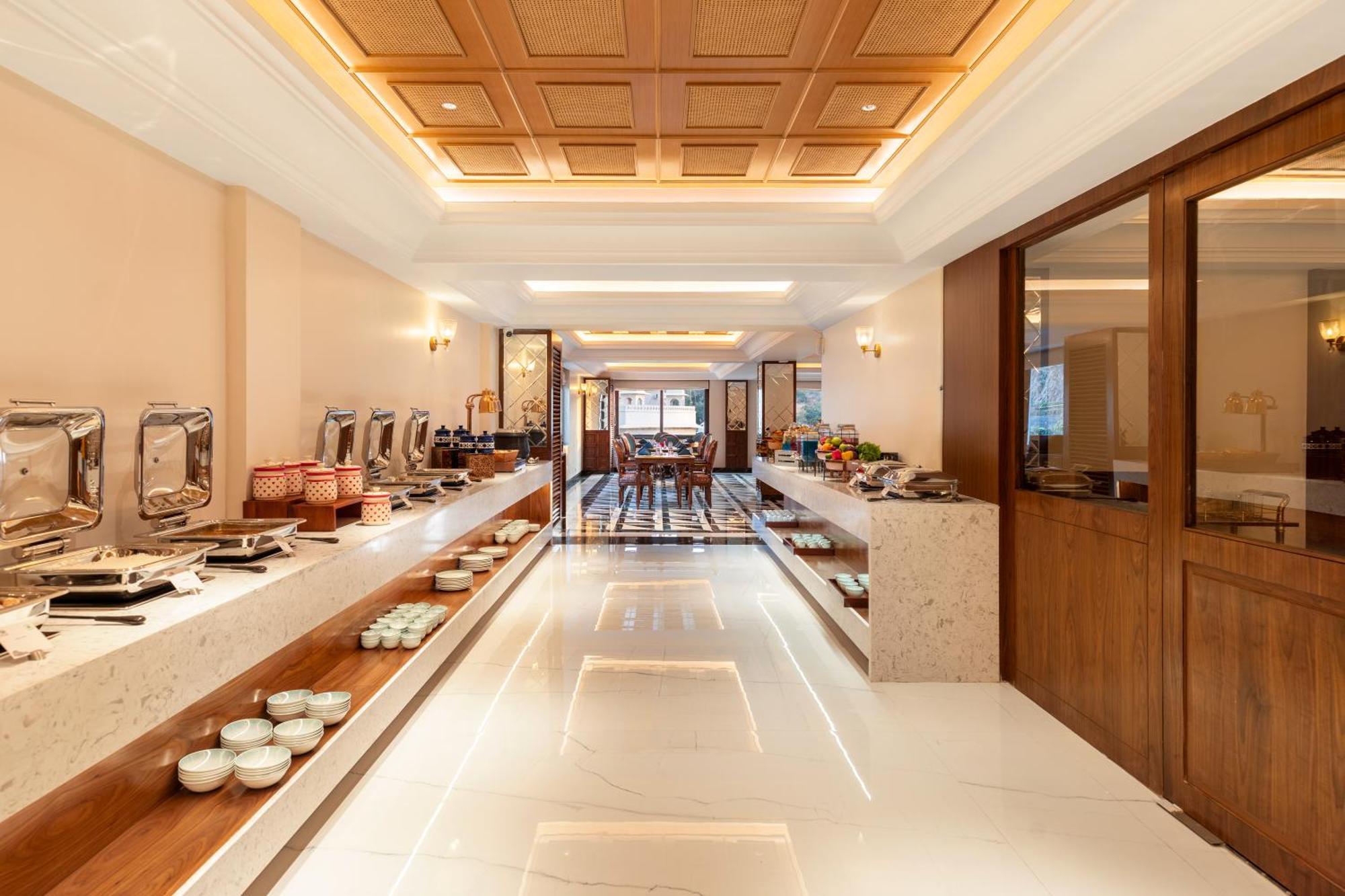 Sayaji Resorts & Spa Udaipur Bagian luar foto