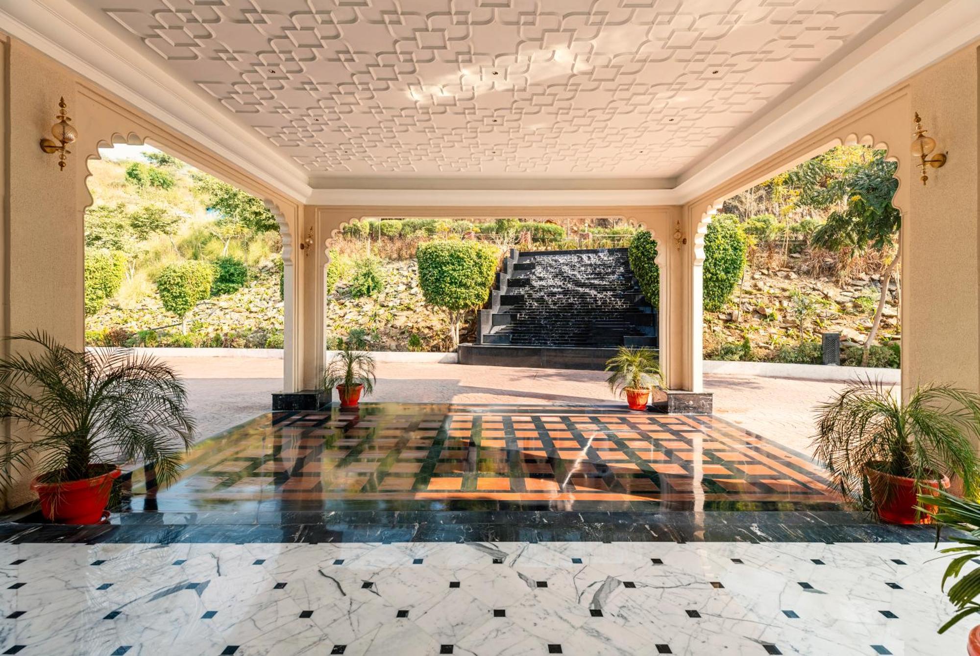 Sayaji Resorts & Spa Udaipur Bagian luar foto